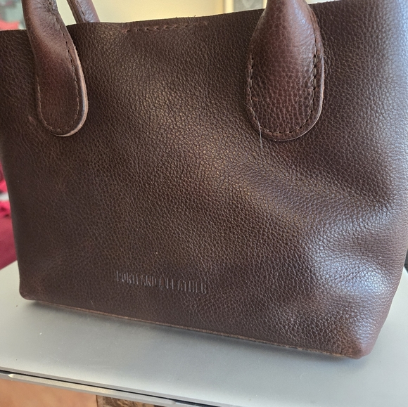 Portland Leather Raindrop Crossbody in Coldbrew (New) - Picture 2 of 3